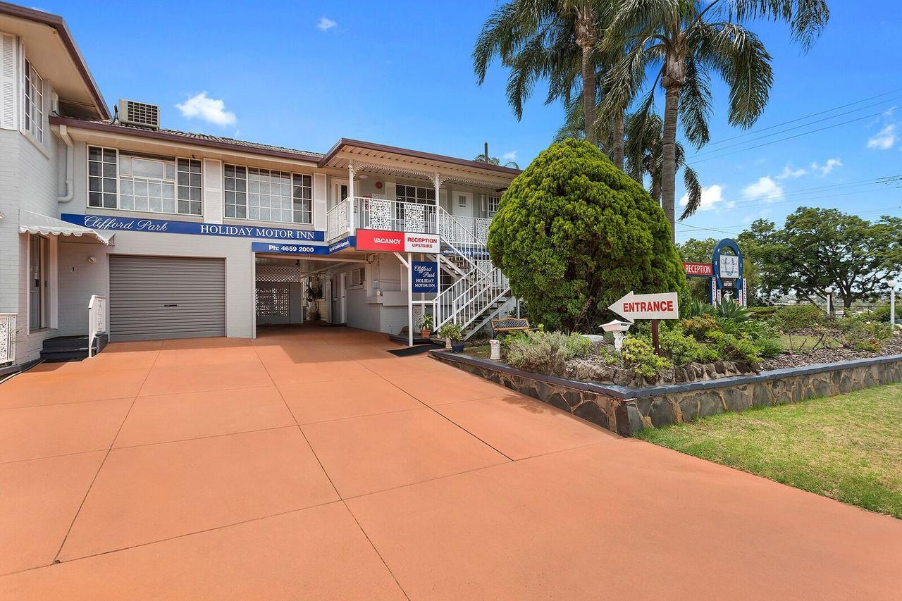 Clifford Park Motor Inn Toowoomba Dış mekan fotoğraf