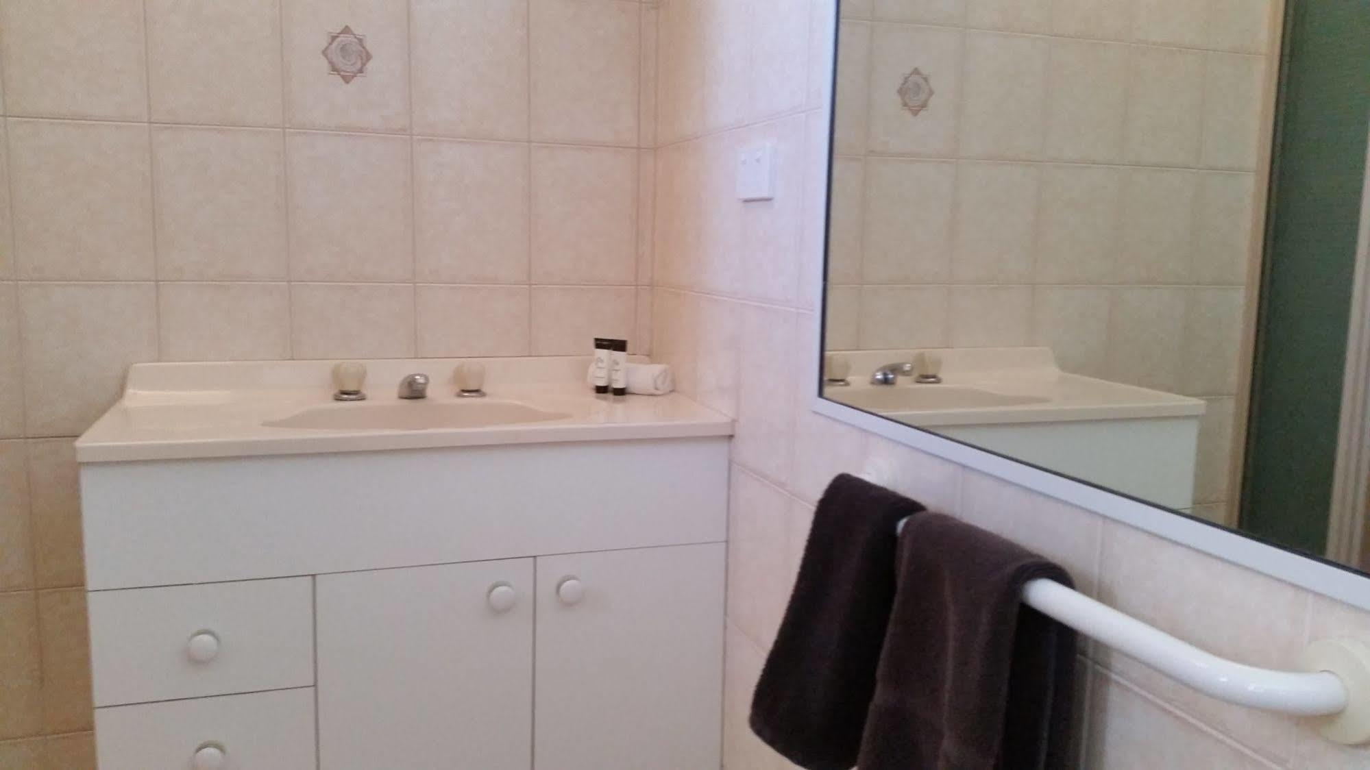 Clifford Park Motor Inn Toowoomba Dış mekan fotoğraf